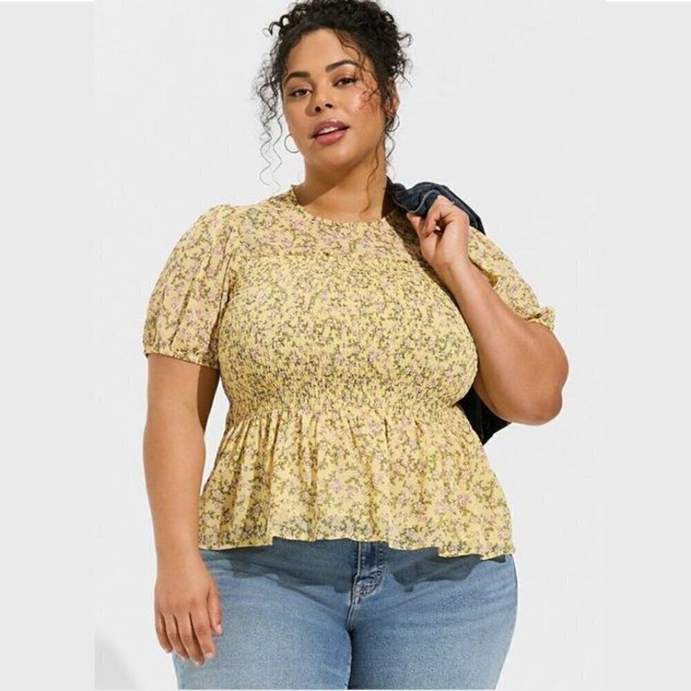 Torrid - Chiffon Ruffle Mock Neck Smocked Crop Top in Tinted Roses Yellow